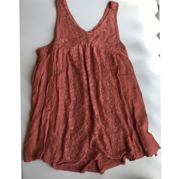 NWT flowy top - Picture 1 of 3